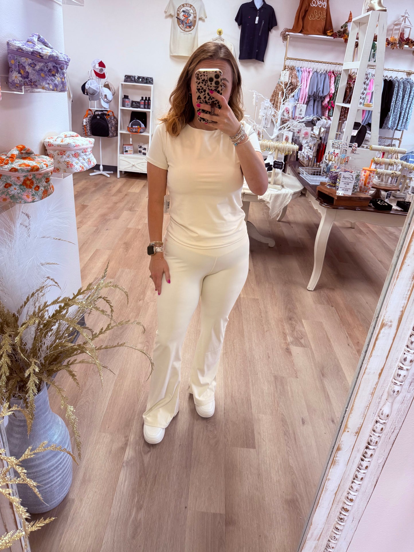 Simply Southern Flare Yoga Pants