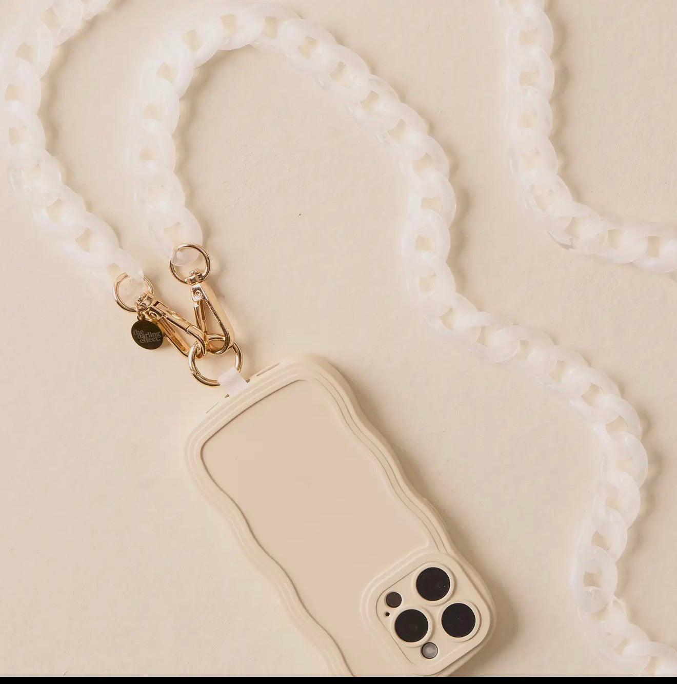 Darling Effect Hold the Phone Crossbody Chain