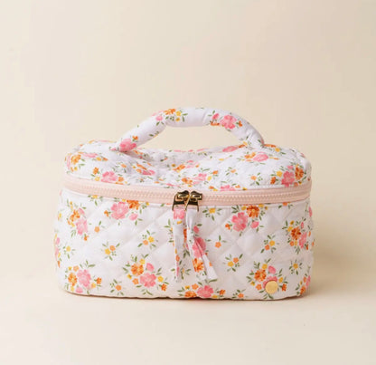 Glam & Go Quilted Cosmetic Bag- Endless Daydream Cream